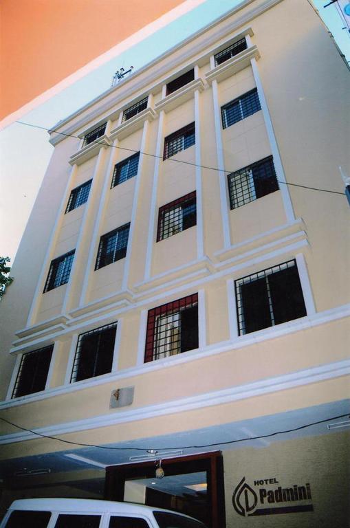 Hotel Padmini Residency Haydarabad Dış mekan fotoğraf