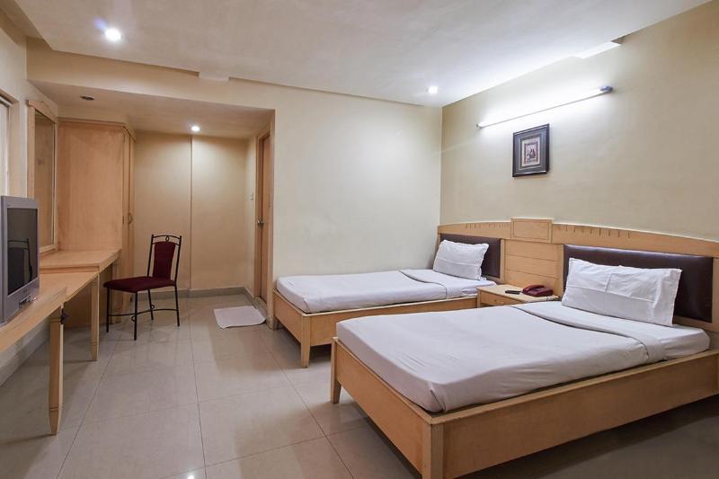 Hotel Padmini Residency Haydarabad Dış mekan fotoğraf